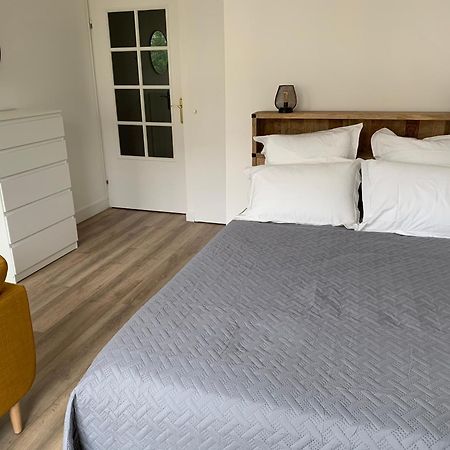 Beautiful Studio Located South Of Paris Bourg-la-Reine Δωμάτιο φωτογραφία