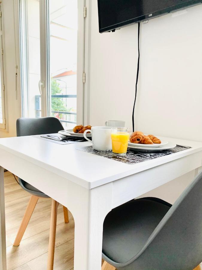 Beautiful Studio Located South Of Paris Bourg-la-Reine Εξωτερικό φωτογραφία