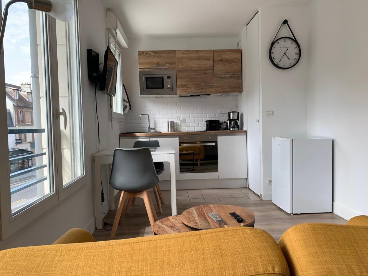 Beautiful Studio Located South Of Paris Bourg-la-Reine Εξωτερικό φωτογραφία